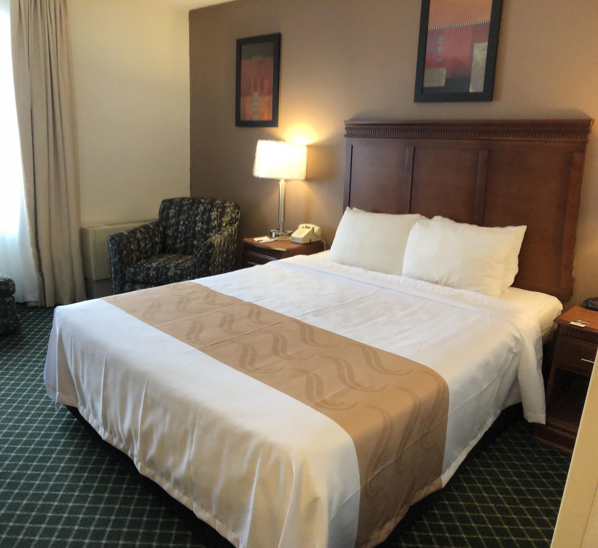 Quality Inn Colchester - Burlington Extérieur photo