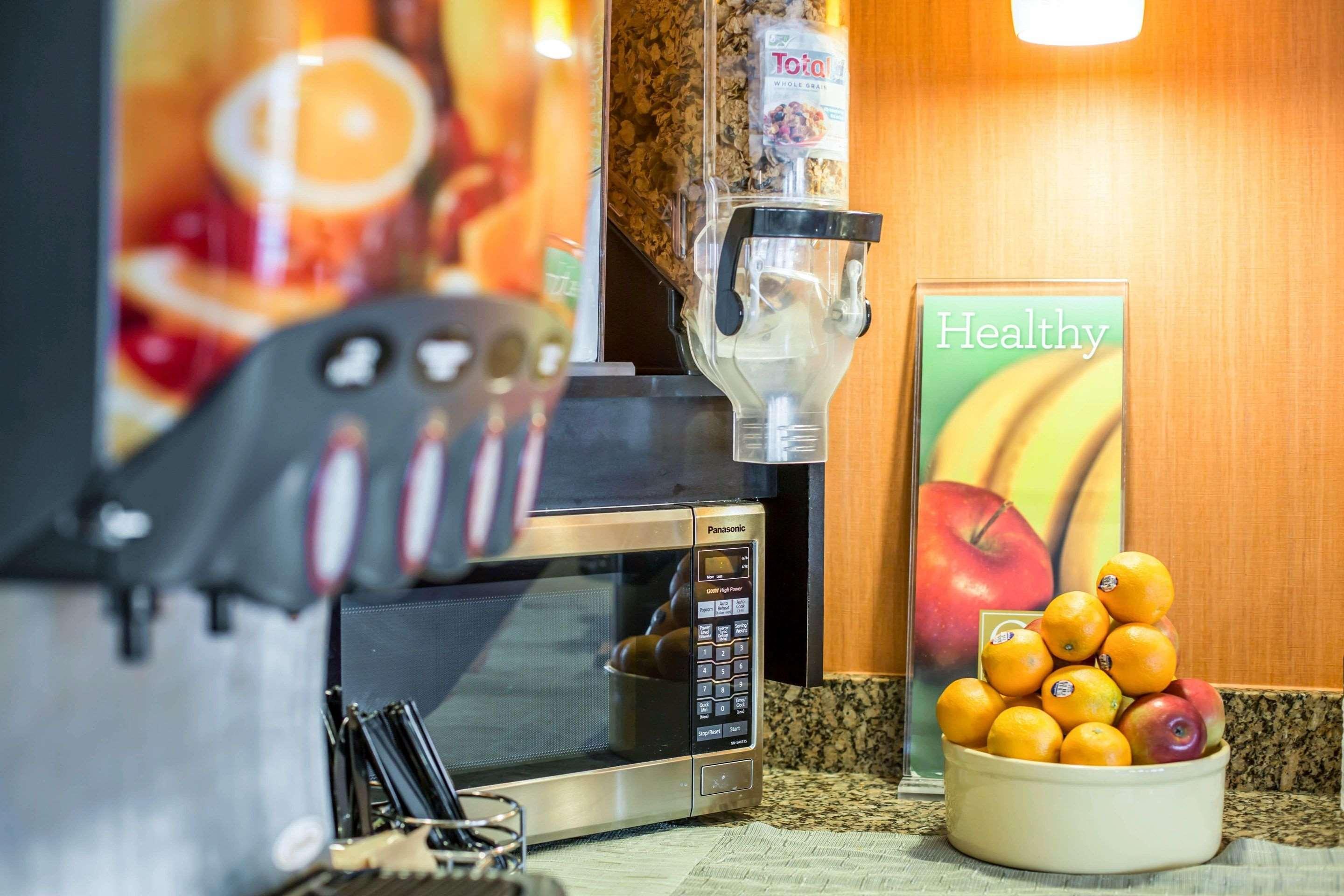 Quality Inn Colchester - Burlington Extérieur photo