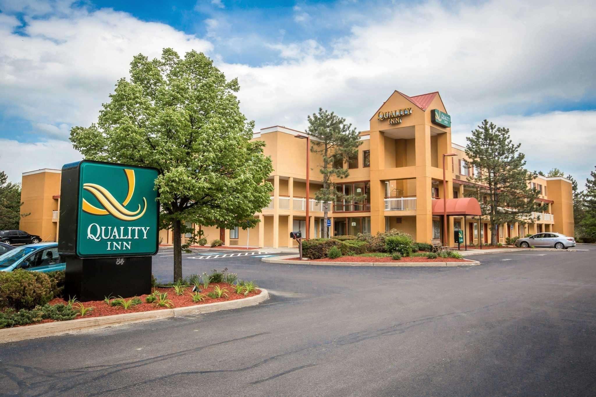 Quality Inn Colchester - Burlington Extérieur photo