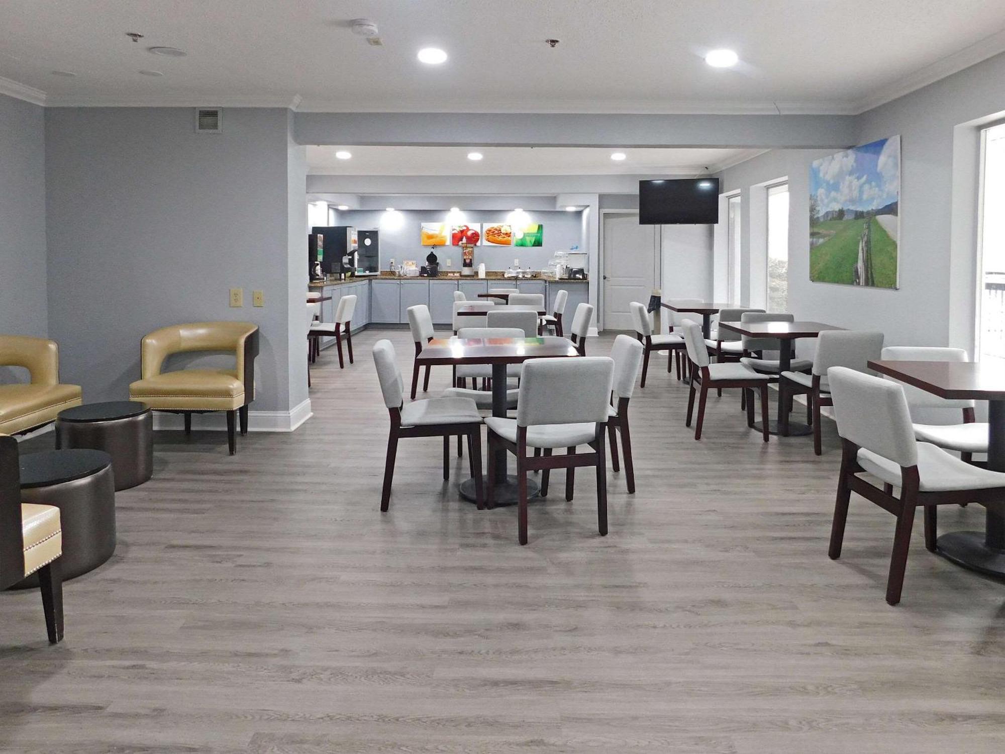 Quality Inn Colchester - Burlington Extérieur photo