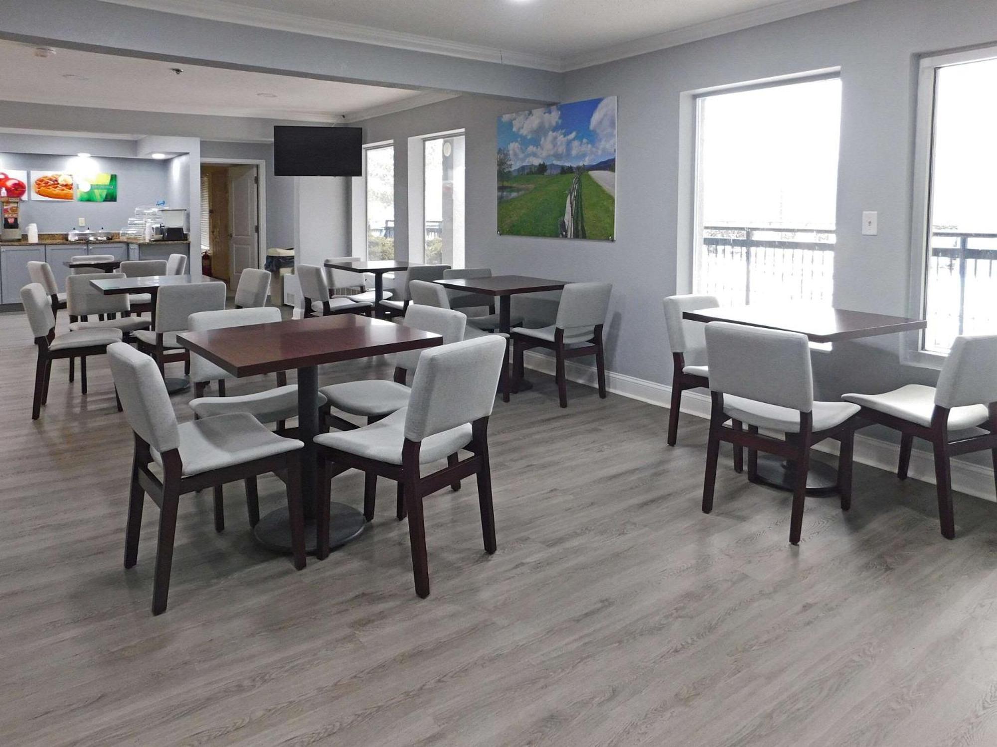Quality Inn Colchester - Burlington Extérieur photo