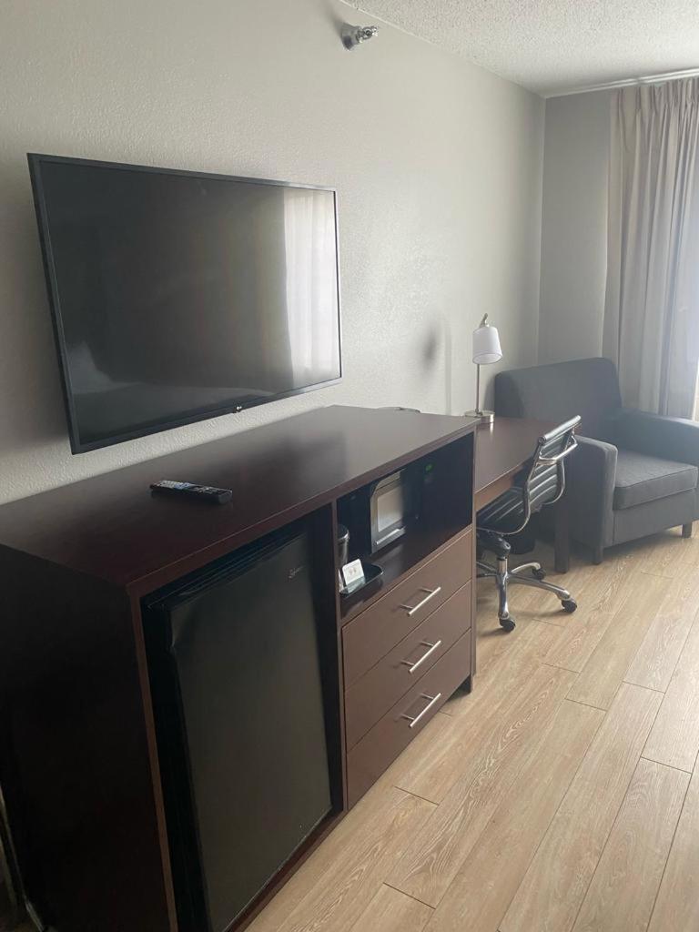 Quality Inn Colchester - Burlington Extérieur photo