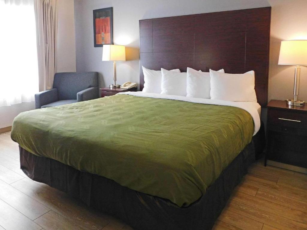 Quality Inn Colchester - Burlington Extérieur photo