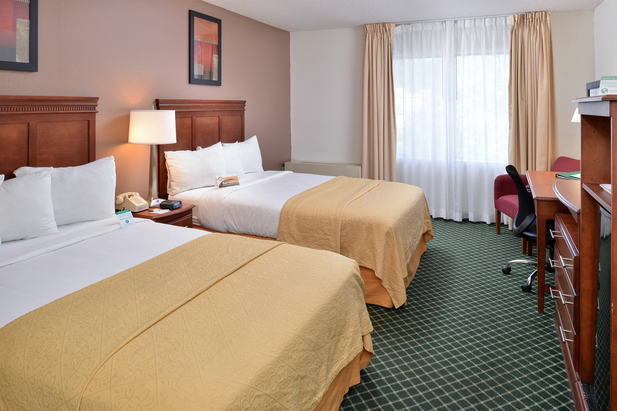 Quality Inn Colchester - Burlington Extérieur photo